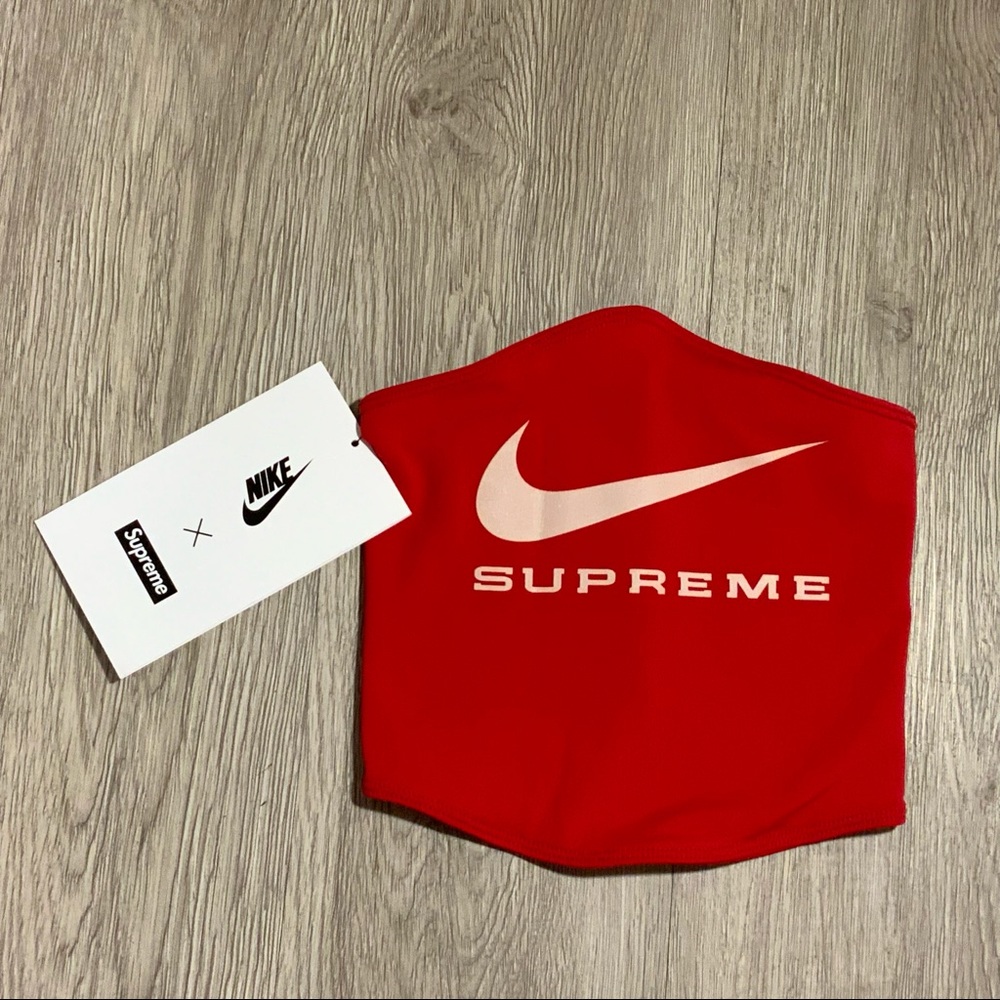 New Supreme Nike Neck Warmer Red one size fits most